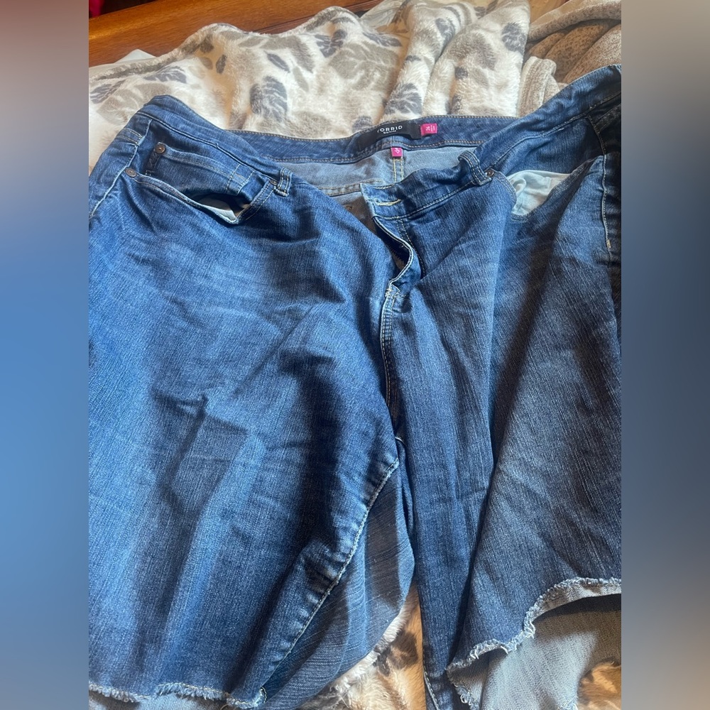 size 26 shorts/capris long shorts $35